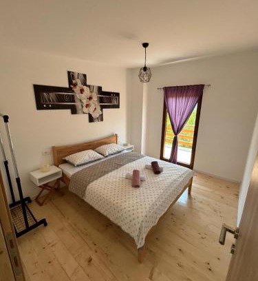 Herzegovina-Neretva Canton House | Vikendica Diva