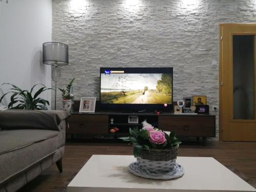 Lapcici House | Vila Ena
