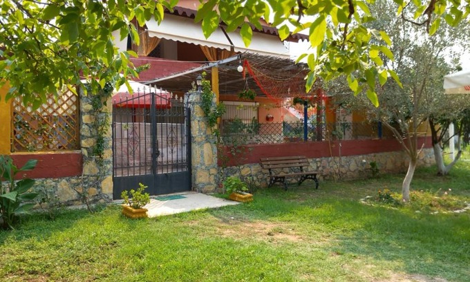 Himare Villa | Vila Gjoka