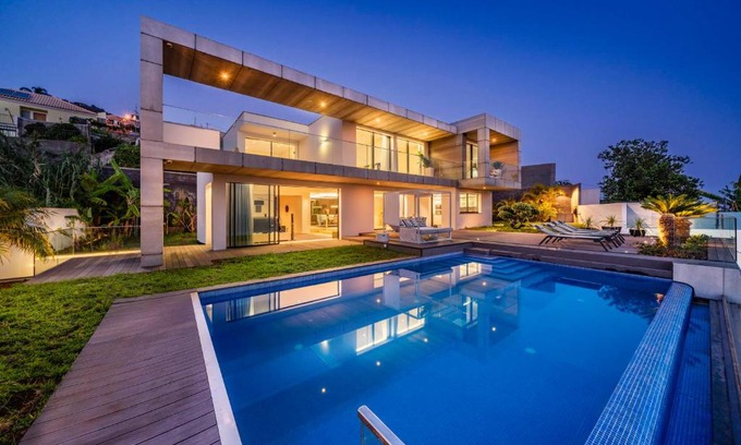 Sao Goncalo Villa | Vila Lazareto by An Island Apart