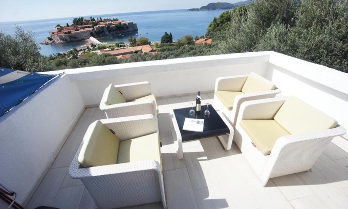 Sveti Stefan Apartment | Vila Mitrovich