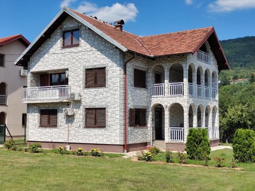 Sarajevo Canton House | Vila Nelli