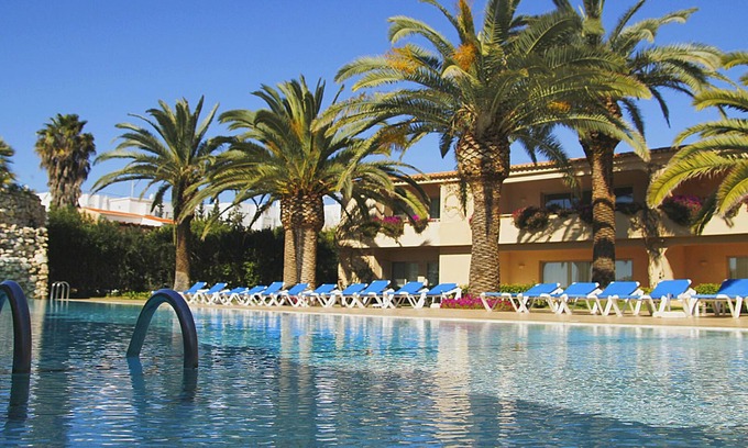 Meia Praia Apartment | Vila Palmeira