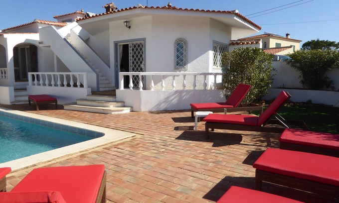 Vilamoura Villa | VILAMOURA VILLA 4 BEDROOMS, 4 BATHROOMS, PRIVATE POOL, 3 KM FROM THE SEA, 1KM FROM THE GOLFS
