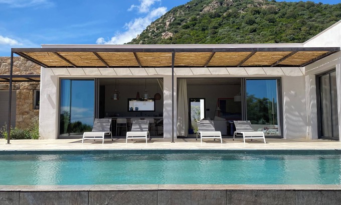 Pinarellu Villa | Villa Fiore di Palneca