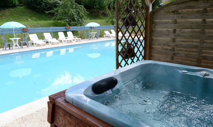 Saint-Andre-dAllas Villa | Villa 10 people, private pool 7 KM from Sarlat
