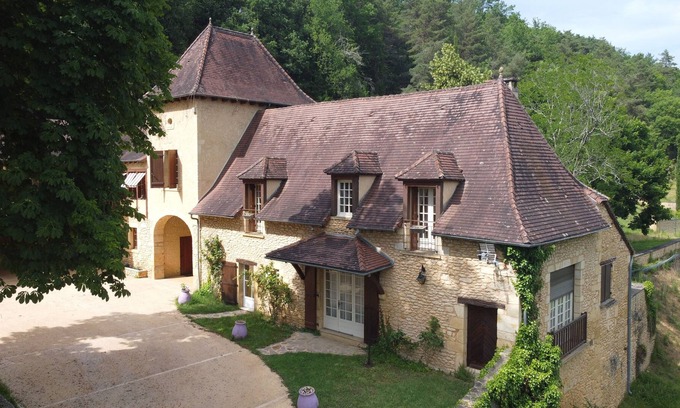 Montignac Villa | Villa 10 Pers Montignac Lascaux Avec Tennis