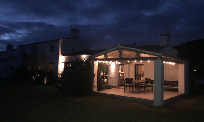 Noirmoutier-en-l'Ile Villa | Villa 12 people 100m from La Clere beach