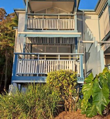 Brisbane Waterfront Villa | Villa 20