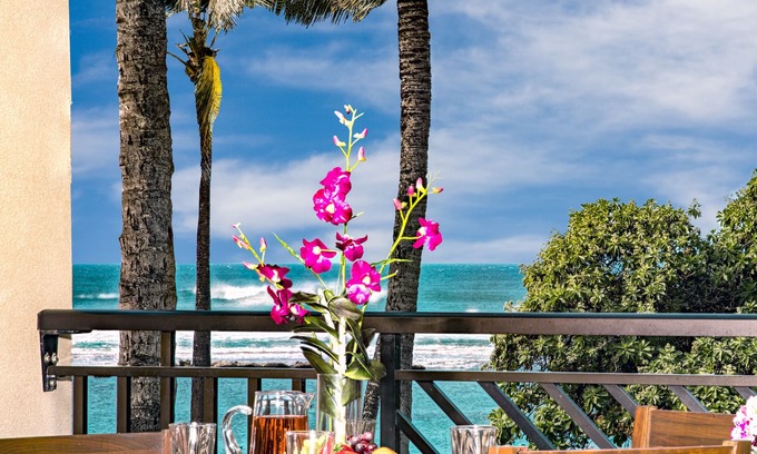 Kahuku Villa | Villa 202-203: Fall REDUCED 50%! OceanView Turtle Bay
