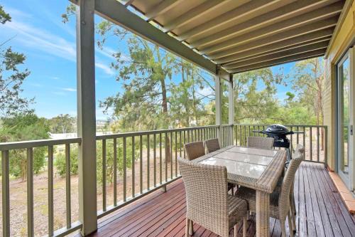 Pokolbin Villa | Villa 2br Frambois Villa located within Cypress Lakes Resort