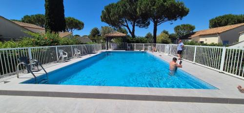 La Grande-Motte House | Villa 40m2 cosy avec piscine, clim, parking privé