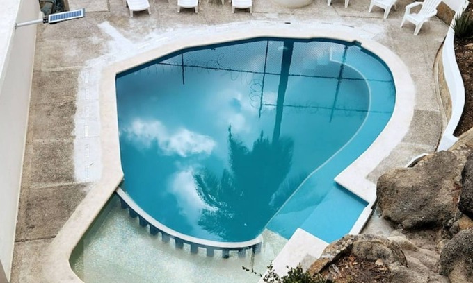 Club Deportivo House | Villa 5 minutes from the sea with parking (Love)