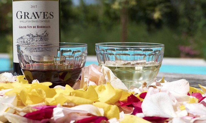 Saint-Mary Villa | Villa 5 Roses - Exclusive villa in the French Countryside with a private pool