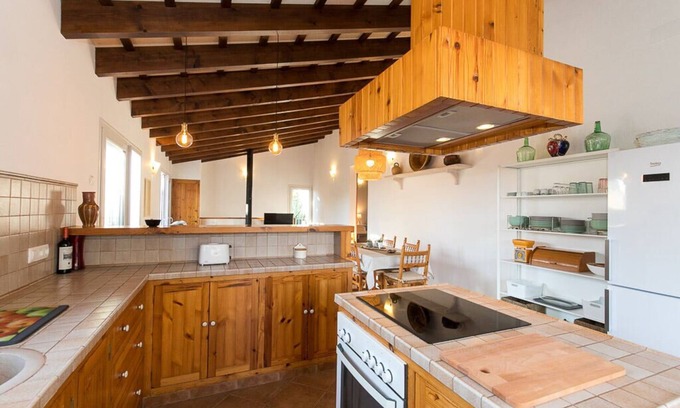 Cala Blanca Ski Chalet | Villa a few minutes from the beach