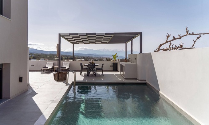 Sfakaki Villa | Villa Aelia - With Private Heated Pool