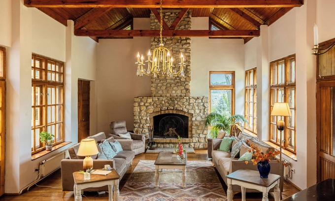 Bran Hotel | Villa Alba by Akasha Retreat