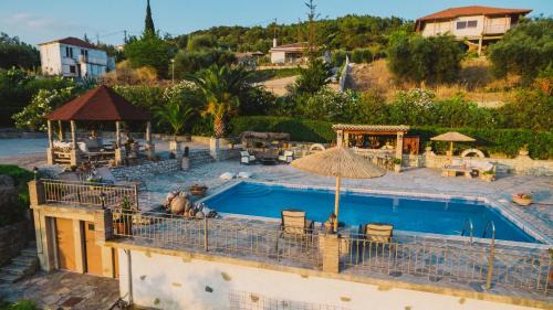 Gefira Mpania Villa | Villa “Alexis&Coco” traditional house
