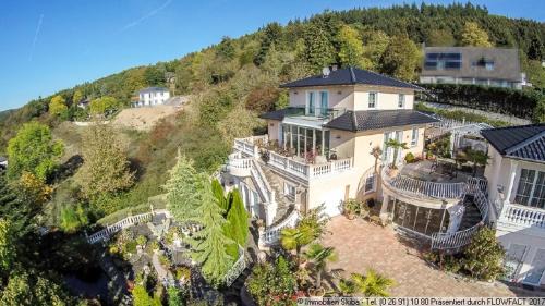 Adenau House | Villa am Schwallenberg