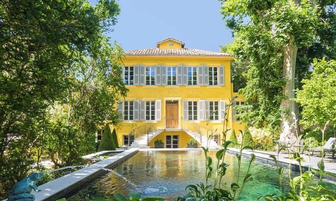 Couronne Urbaine House | Villa Amara