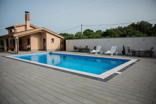 Trn Villa | Villa Ambrić