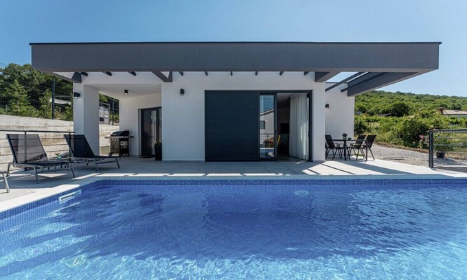 Brgod Villa | Villa Ambri in Trget - Haus für 4-5 Personen