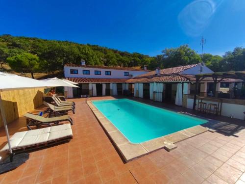 Aracena House | Villa Amigo, Casa Rural espectacular en Sierra de Aracena