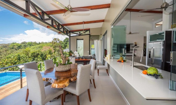 Ballena Resort | Villa Ananda