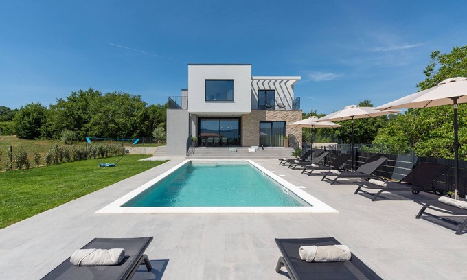 Krsan Villa | Villa Ani for 8 people near Labin - Rabac with 40m2 private pool and children playground