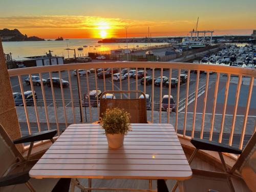 Aguilas Apartment | Villa Anita, primera linea de playa en la mejor zona de Águilas