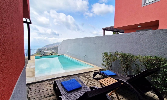 Calheta House | Villa Antonina by LovelyStay