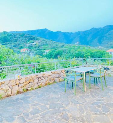 Levanto Apartment | Villa Arancia Quiet, Central, Parking and Air Conditioning