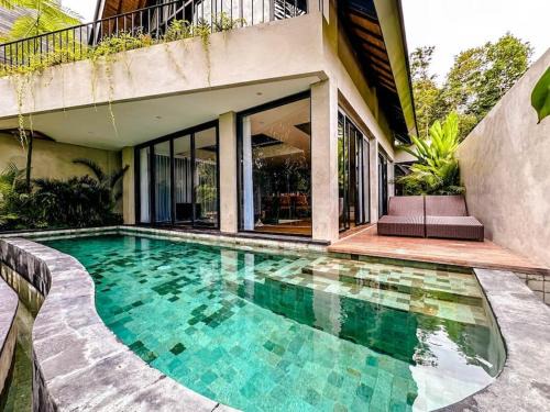 Beraban Villa | Villa Astu - Tranquil Riverside Villa near Tanah Lot