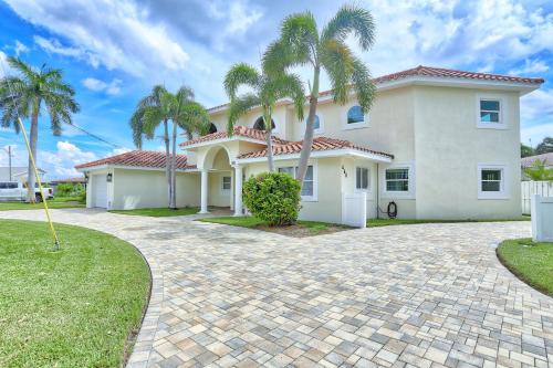 Bahia Shores House | Villa At Bahia Shores-4BR