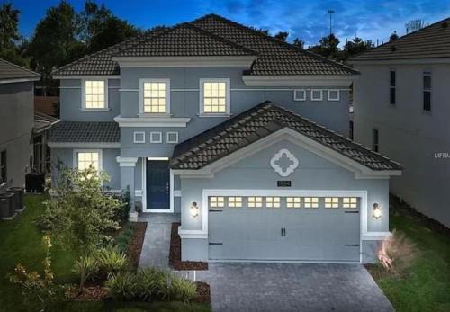 Davenport Villa | Villa at Champions Gate Resort in Orlando near Theme Parks with Private Pool, SPA & Movie Theater