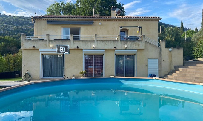 Peymeinade Villa | Villa au Calme Entre mer et Montagne. Idéal Familles