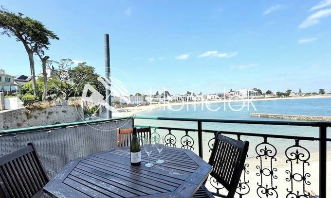 Larmor-Plage House | Villa authentique Vue mer 360 Les pieds dans l’eau