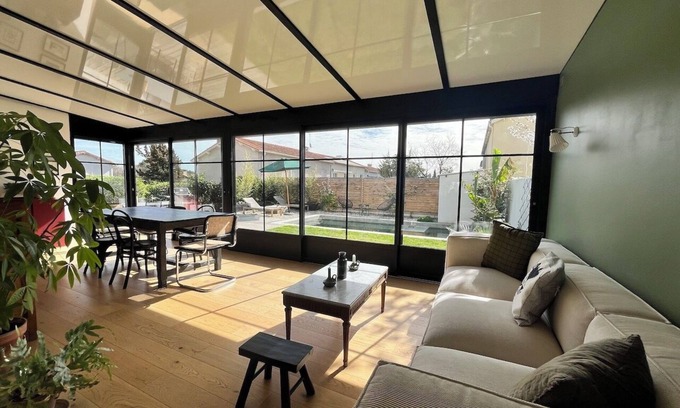 Alco Villa | Villa Avec Piscine Proche du Centre Ville