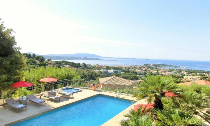 Bandol Bed & Breakfast | Villa Azur Golf