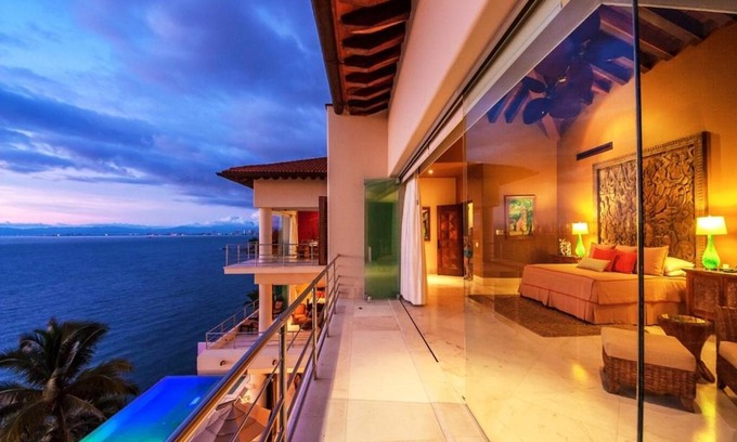 South Shore Hotel Area Villa | Villa Bahia - 4 BR