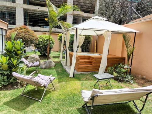 Chico Norte III Apartment | Villa Bamboo Oasis