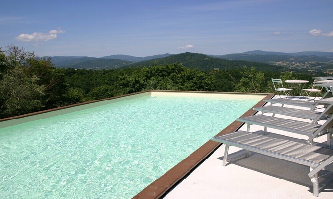 Calzolaro Villa | Villa Bastiola (sleeps 6-8 + 2 cots) with private pool and heavenly views