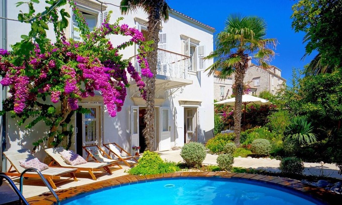 Orebic Villa | Villa Beach House Orebic with private pool at the beach in Orebic - Peljesac