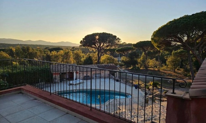 Vidauban Villa | Villa+Bergerie du peyloubier