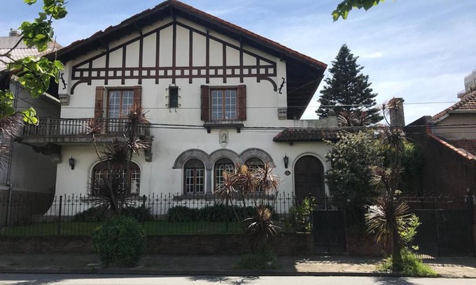 Mar del Plata Bed & Breakfast | Villa Black Bnb