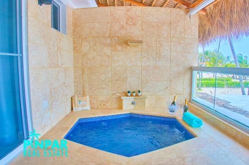 Bavaro Hotel | Villa Blanca Beach Club