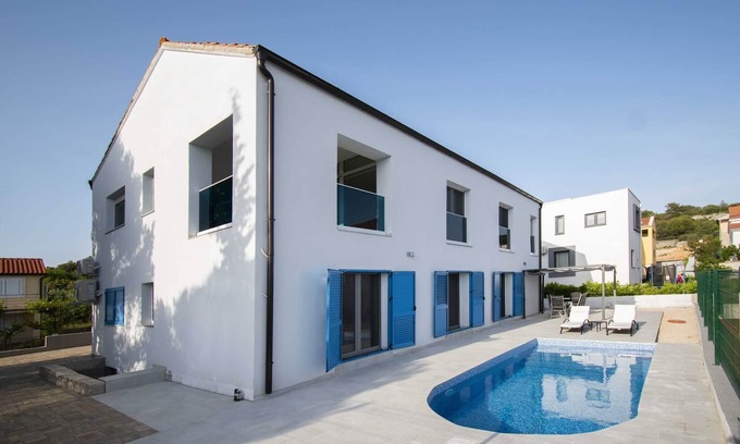 Brodarica Villa | Villa Blue Chill - five bedroom house with a swimming pool