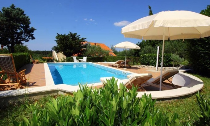 Cilipi Villa | Villa Boskovic - Four-Bedroom Villa with Swimming Pool and Sea View