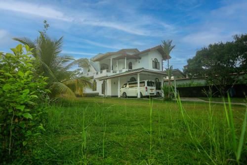 Kathaluwa Villa | villa Breezehaven