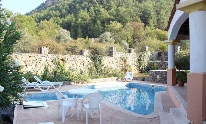 Yesiluzumlu Villa | Villa Bremar by Turkish Lettings